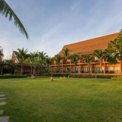 Отель Lanta Casuarina Beach Resort спортивное сооружение