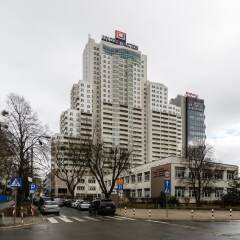 Отель Superior Apartament Lucka городской автобус