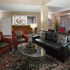 Отель GrandStay Residential Suites - Eau Claire интерьер отеля фото 2