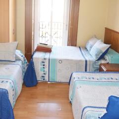 Отель Hostal Numancia Стандартный номер фото 4
