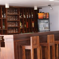 Hotel Randiya гостиничный бар