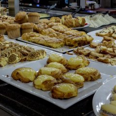Hotel Los Alpes in Asuncion, Paraguay from 73$, photos, reviews - zenhotels.com meals photo 4