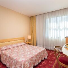 Отель SHG Hotel Antonella Италия, Помеция - 1 отзыв об отеле, цены и фото номеров - забронировать отель SHG Hotel Antonella онлайн комната для гостей фото 5