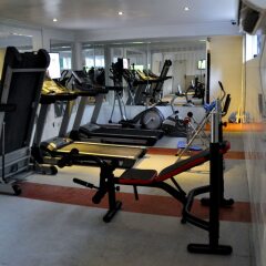 Отель Caledonian Suites фитнесс-зал фото 2