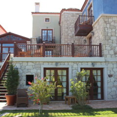 Отель Alaçati Kapari Otel - Special Class Чешме фото 2