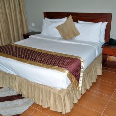Regency Park Hotel in Dar es Salaam, Tanzania from 111$, photos, reviews - zenhotels.com guestroom