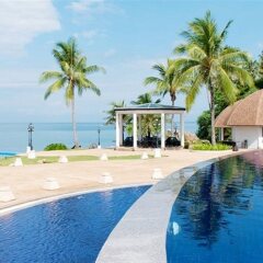 Отель Rawi Warin Resort and Spa бассейн фото 2