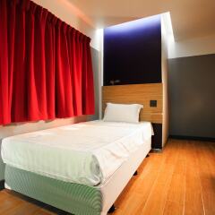 Отель Cloud Nine Lodge Бангкок фото 3