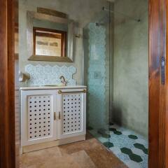 Отель Chapel 5 Suites Нашшар ванная