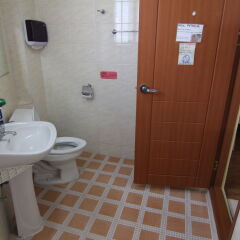 Отель Empathy Guesthouse - Hostel Южная Корея, Тэгу - отзывы, цены и фото номеров - забронировать отель Empathy Guesthouse - Hostel онлайн ванная фото 2