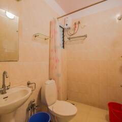 Отель OYO 13177 Home 2BHK Fatrade Beach Гоа ванная