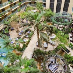 Отель Embassy Suites Minneapolis - Airport Блумингтон балкон