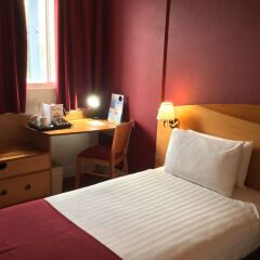 Отель Waterloo Hub Hotel & Suites Великобритания, Лондон - 6 отзывов об отеле, цены и фото номеров - забронировать отель Waterloo Hub Hotel & Suites онлайн комната для гостей фото 5