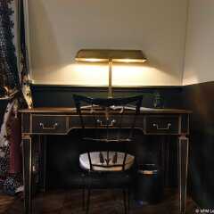 Отель Saint James Paris сейф в номере