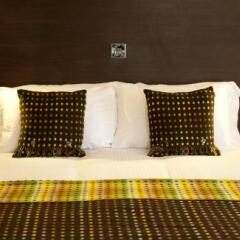 Отель The Craven Heifer Inn сейф в номере