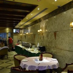 Crystal Plaza Hotel питание