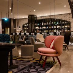 Отель Motel One Barcelona Ciutadella Барселона интерьер отеля фото 3