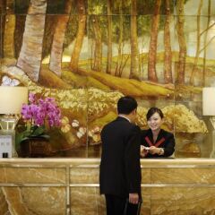 V-Continent Parkview Wuzhou Hotel с домашними животными