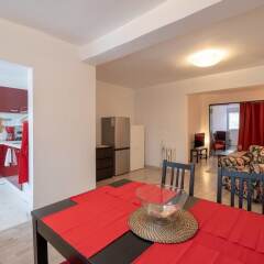 Апартаменты FM Deluxe 1-BDR Apartment with balcony - LZ София комната для гостей фото 2