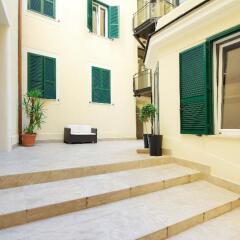 Отель Colosseo Gardens - My Extra Home фото 2