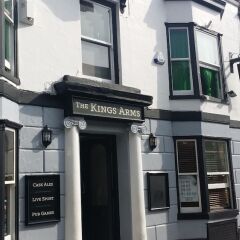 Отель Kings Arm'S Hostel Великобритания, Кемптаун - отзывы, цены и фото номеров - забронировать отель Kings Arm'S Hostel онлайн вид на фасад