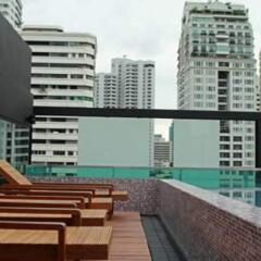 Отель Aspira Hiptique Sukhumvit 13 бассейн фото 3