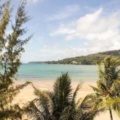 Отель Baan Natacha Beachfront Guesthouse пляж