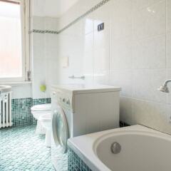 Отель Bright Apartment Италия, Рим - отзывы, цены и фото номеров - забронировать отель Bright Apartment онлайн ванная