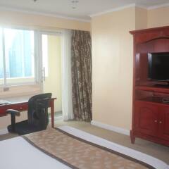 Отель Oxford Suites Makati Филиппины, Макати - отзывы, цены и фото номеров - забронировать отель Oxford Suites Makati онлайн удобства в номере