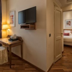 Отель B&B Hotel Laurus al Duomo Италия, Флоренция - 3 отзыва об отеле, цены и фото номеров - забронировать отель B&B Hotel Laurus al Duomo онлайн удобства в номере