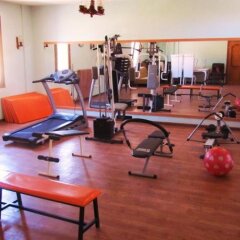 Berksoy Hotel Турция, Дикили - отзывы, цены и фото номеров - забронировать отель Berksoy Hotel онлайн фитнесс-зал