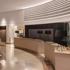 Отель Hilton Munich Park интерьер отеля