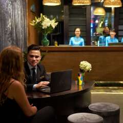 Hanoi Emerald Waters Hotel Trendy гостиничный бар
