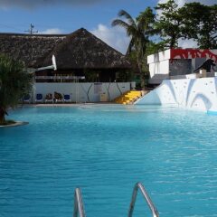 Отель Sunbeach бассейн