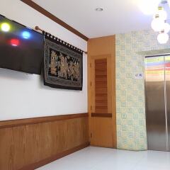 Green Harbor Hotel & Service Apartment сейф в номере