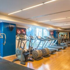 Отель Marina Promenade – Delphine Tower/Dubai Marina 1BR Luxury Apt Sea View Sleeps 3 - HLS 37921 фитнесс-зал