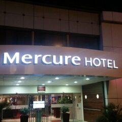 Отель Mercure Nice Centre Notre Dame банкомат