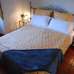 Отель Arianella B&B Penedes комната для гостей фото 2