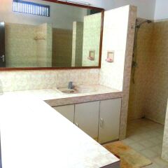 Отель Chaya Villa Guest House Шри-Ланка, Берувела - отзывы, цены и фото номеров - забронировать отель Chaya Villa Guest House онлайн ванная фото 2