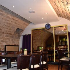 Отель Hôtel Absolute Paris République гостиничный бар