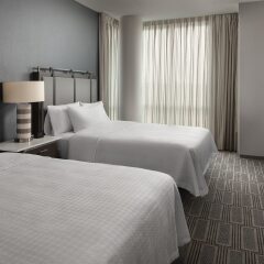 Homewood Suites by Hilton Teaneck Glenpointe in Teaneck, United States of America from 228$, photos, reviews - zenhotels.com guestroom