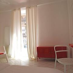 Nice Art Hotel - Hostel комната для гостей