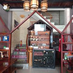 Europe Town Hostel & Bar Adults Only Далат развлечения