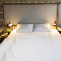 Lucky People Hostel комната для гостей