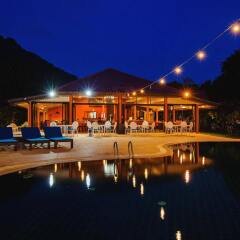 Отель Sunset Beach Club Hotel & Spa Таиланд, Ко-Пханган - отзывы, цены и фото номеров - забронировать отель Sunset Beach Club Hotel & Spa онлайн гостиничный бар