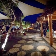 Отель Desiterra Suites and Villas питание фото 2
