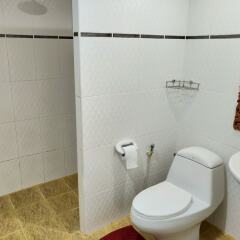 Отель Amstellux Apartments Таиланд, Паттайя - отзывы, цены и фото номеров - забронировать отель Amstellux Apartments онлайн ванная