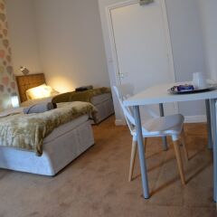 Отель Queens Guesthouse Manchester удобства в номере
