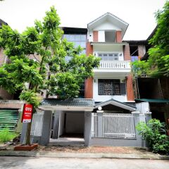 OYO 317 Kim Cuong Hotel 2 Ханой вид на фасад