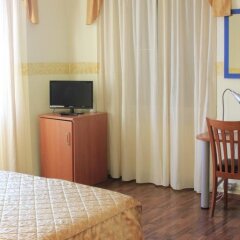 Hotel Bellevue сейф в номере